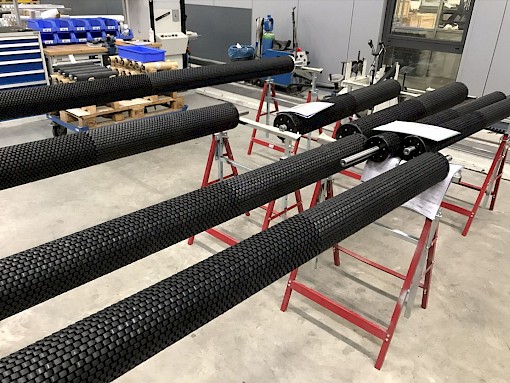 Chaque rouleau déplisseur selon les besoins du client. 4 diamètres (60-150 mm) et longueurs jusqu'à 7000 mm - adaptés et fabriqués individuellement.